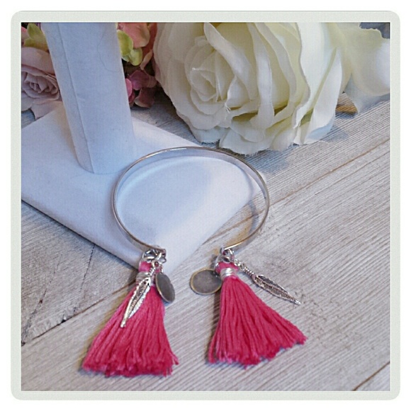 Boho Bangle in Pink - Picture 2 of 3