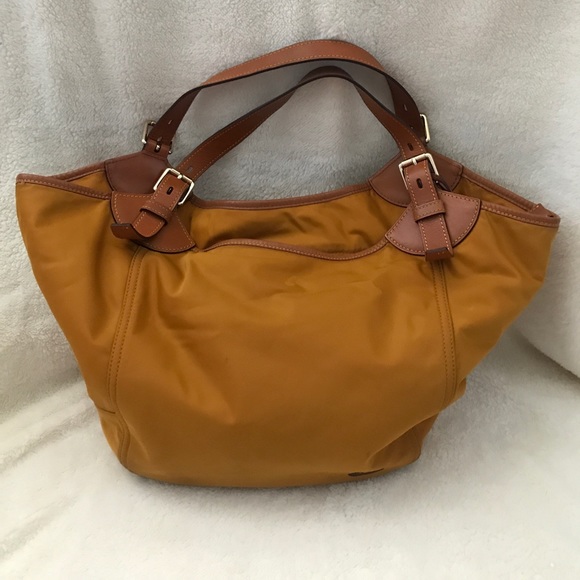 Dooney & Bourke purse - Picture 3 of 4