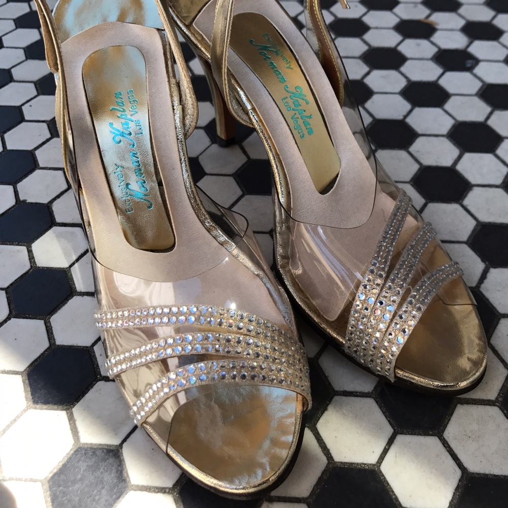 Vintage Norman Kaplan Las Vegas gold metallic heel