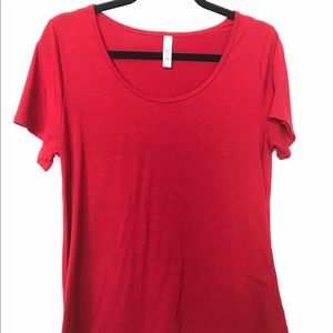 Lularoe red classic t