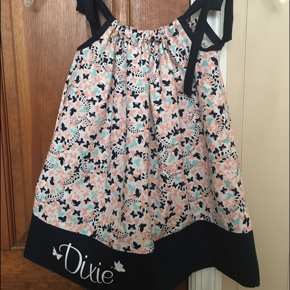 Can personalize pillowcase dresses - Picture 5 of 5