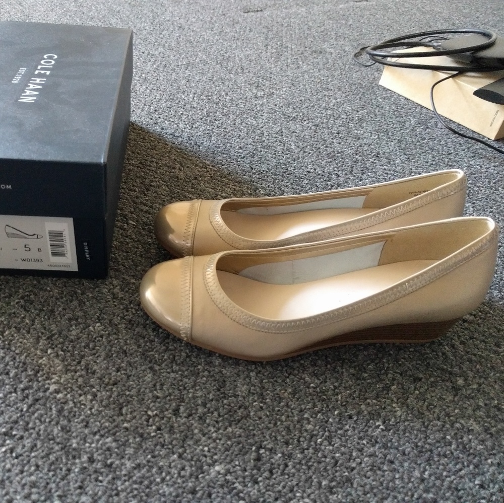 Cole Haan Elsie Cap Toe Wedge (40mm)