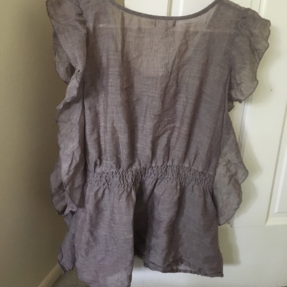 Grey Blouse - Picture 4 of 6