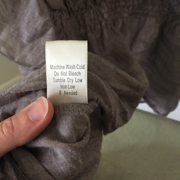 Grey Blouse - Picture 6 of 6