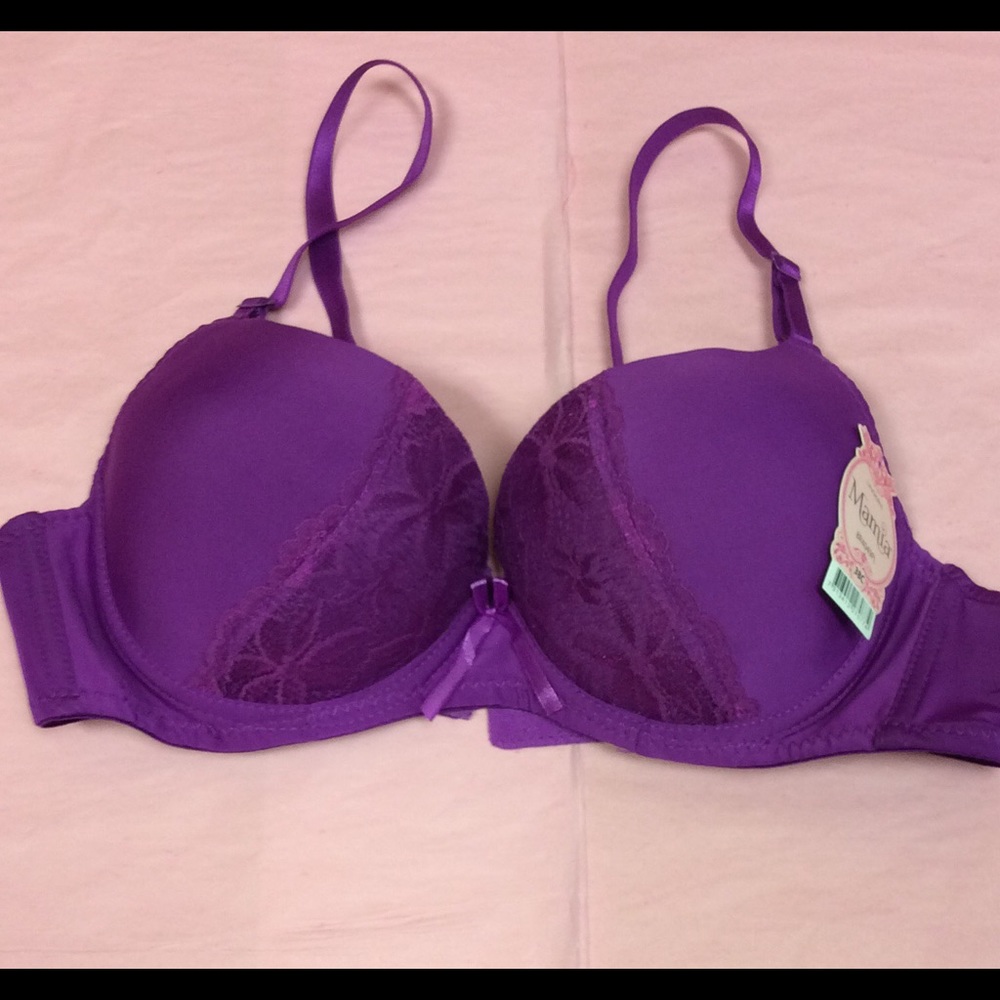 Underwire Bra Lace Detail NWT