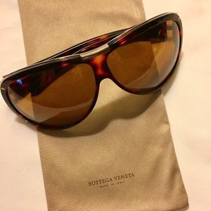 Bottega Veneta BV 20/S Sunglasses