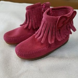NWOT Children's Minnetonka Moccasins