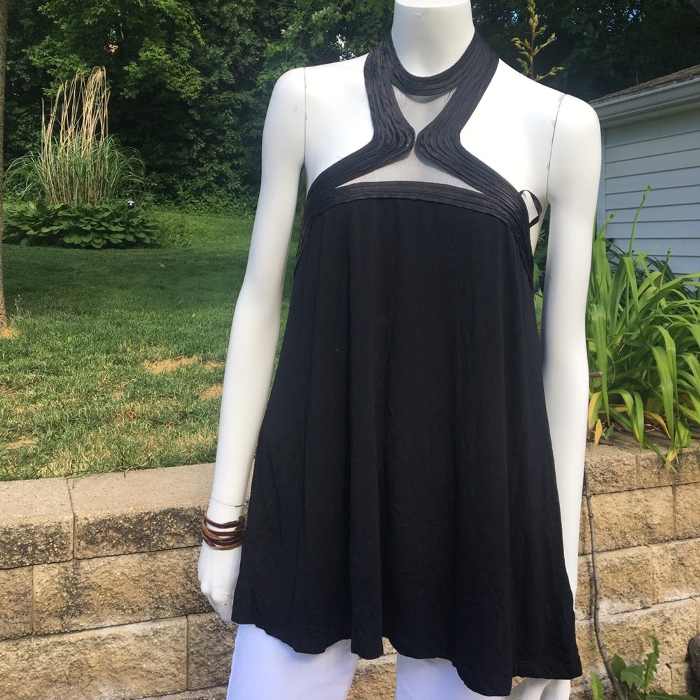 UO silence+noise top