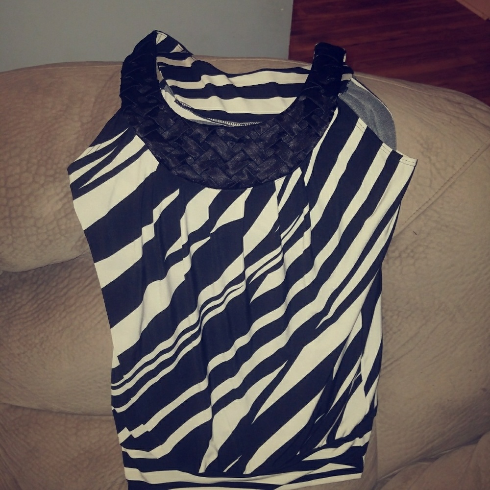 Cute Sleeveless Top