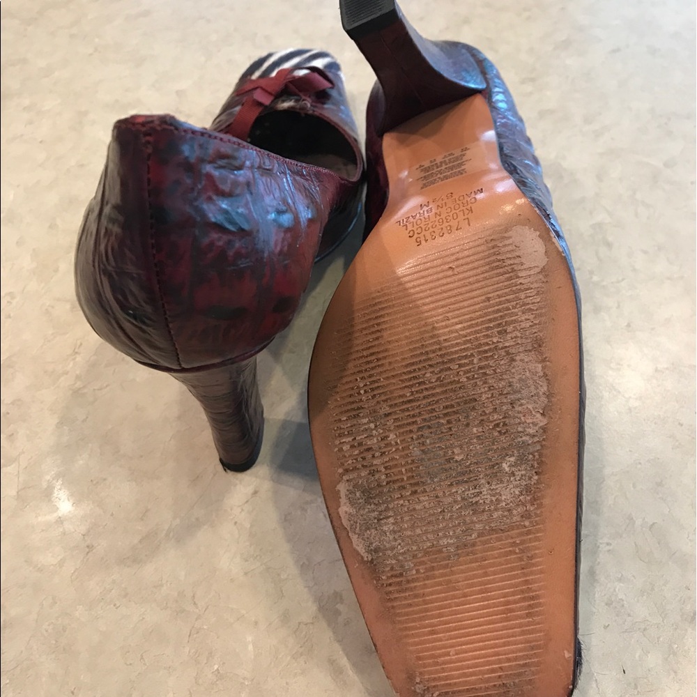 Shoes - Picture 5 of 5