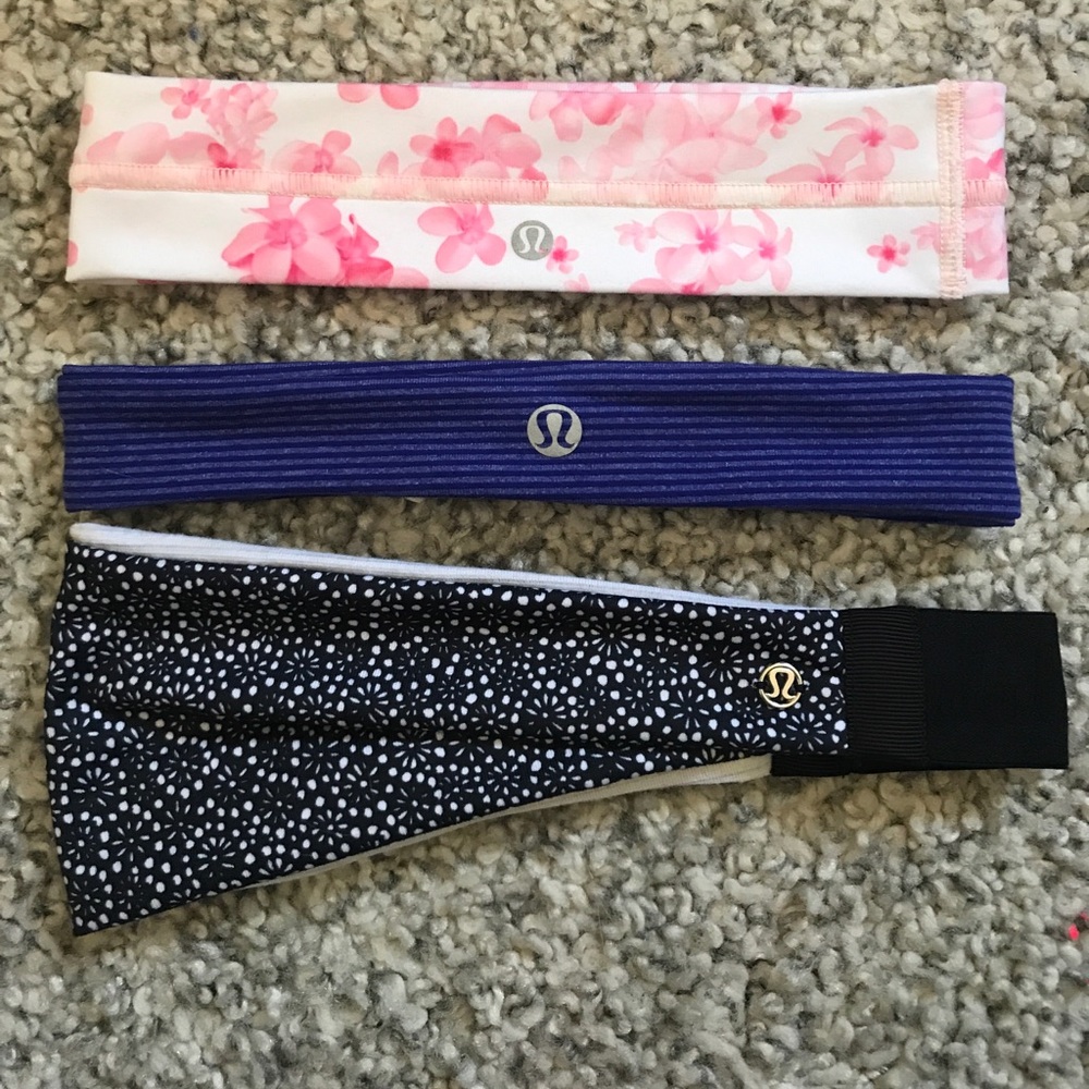 3 lululemon headbands