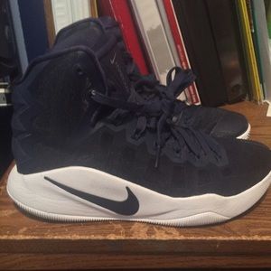 Nike Men's Basketball Shoes