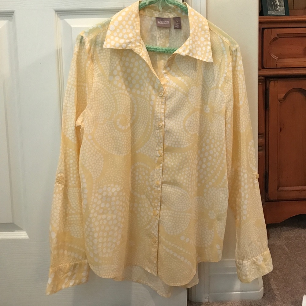 Chicos yellow and white patterned button down