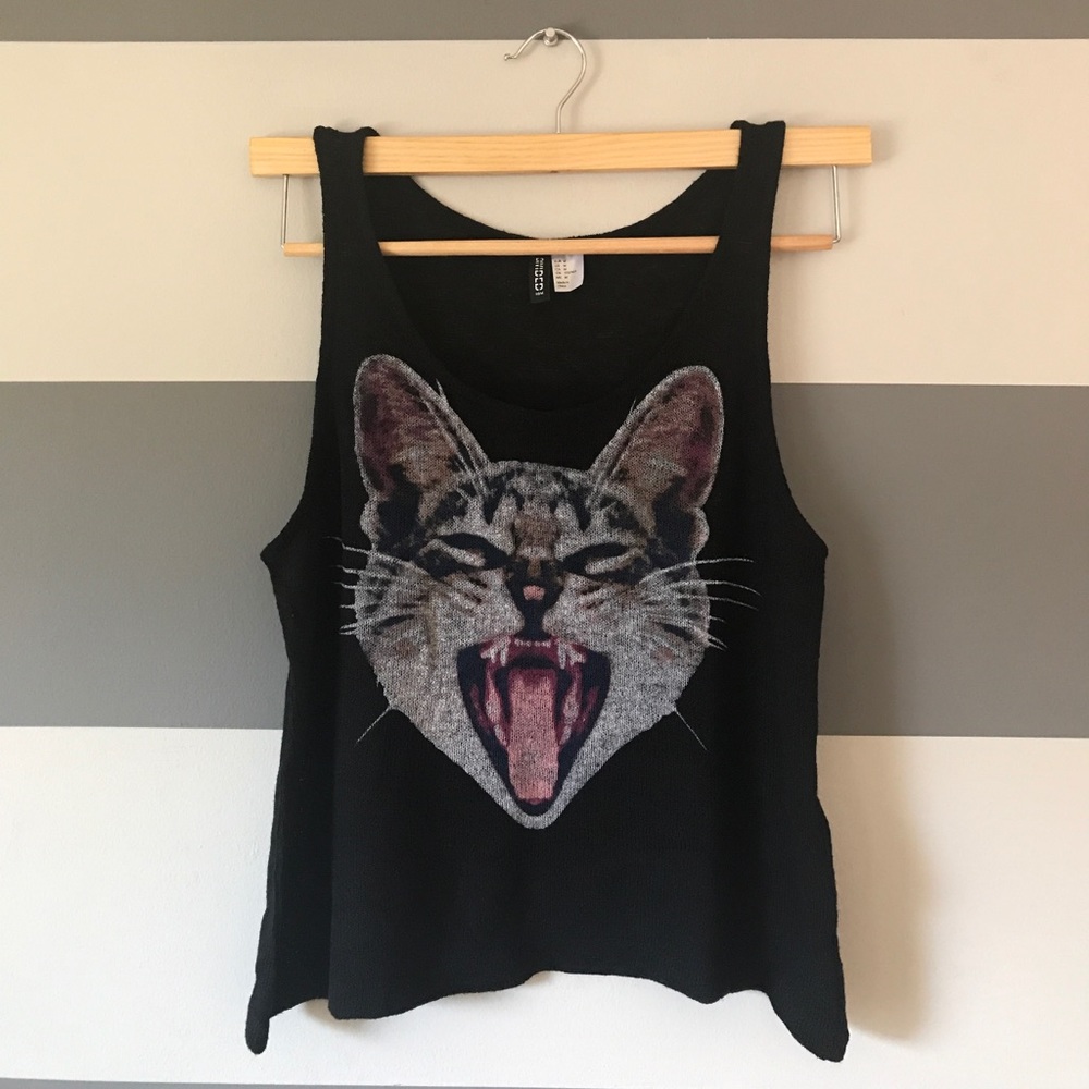 Divided H&M cat tank