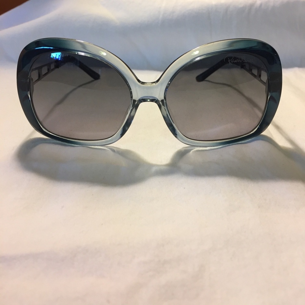Roberto Cavalli Magnolia 523S Sunglasses