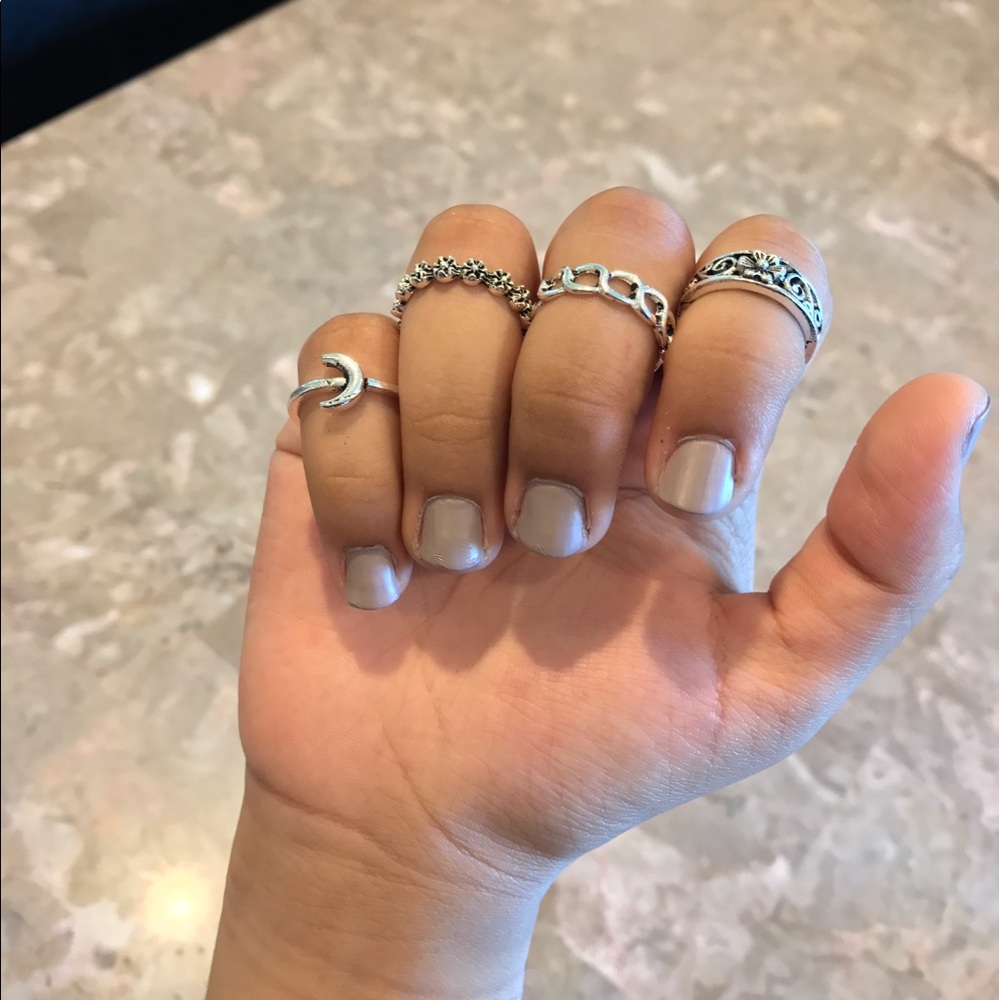 🎉CLOSET CLOSING! Set of 4 Midi Rings