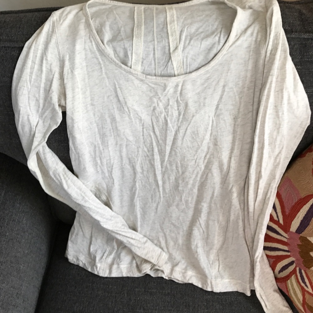 Lululemon top