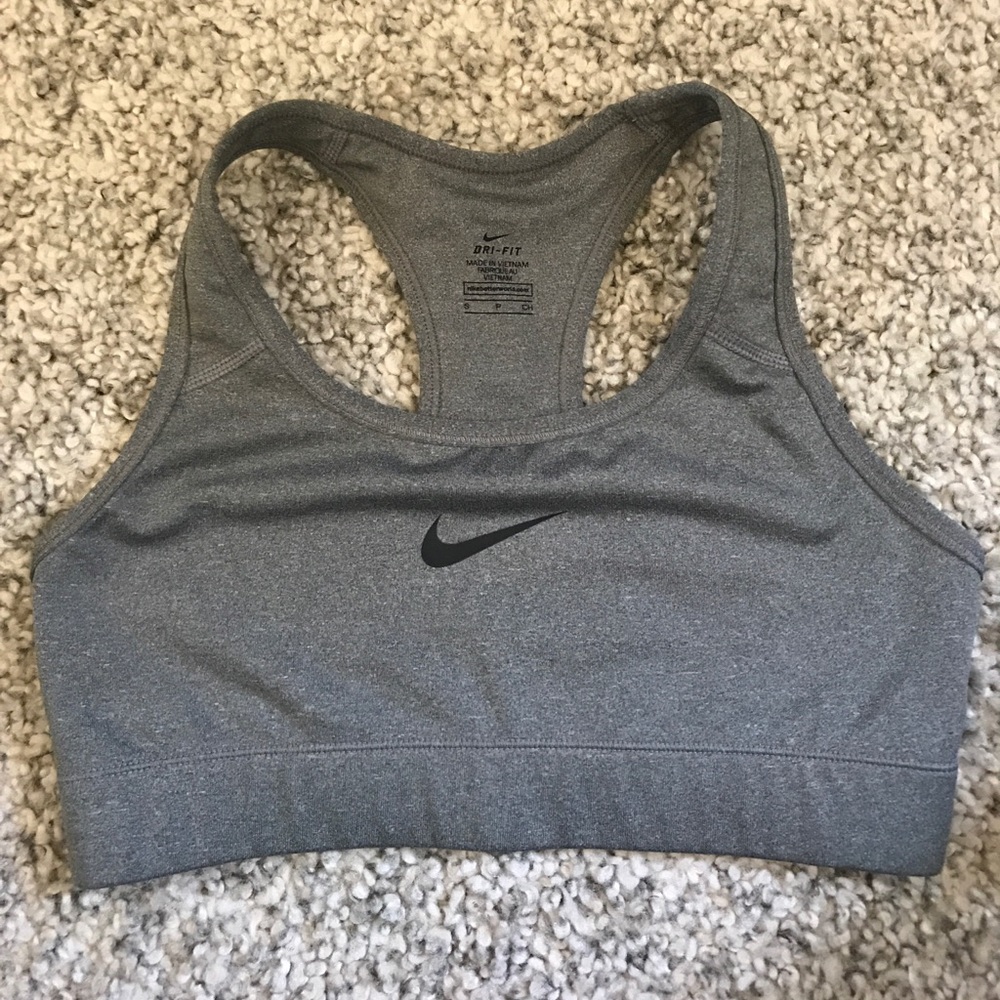 nike sports bra