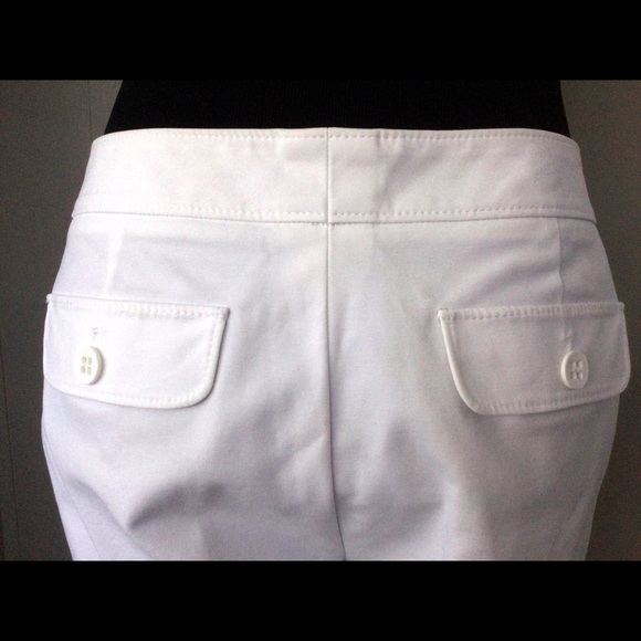 White cotton/spandex Capri pant - Picture 3 of 4