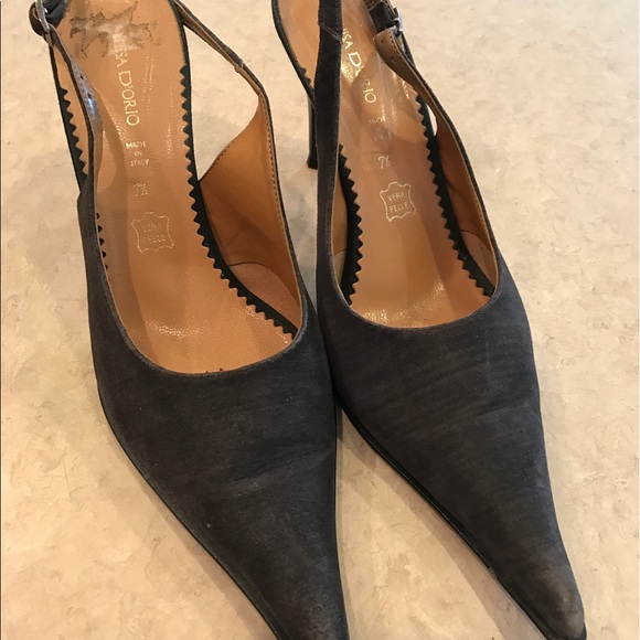 Shoes - Picture 2 of 4