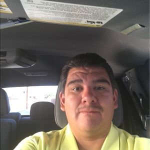 Meet your Posher, Raymond