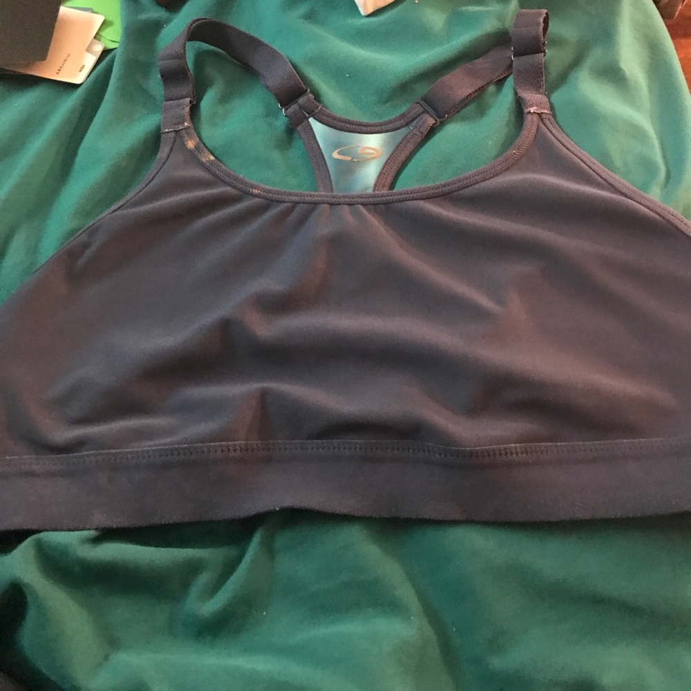 Sports bra