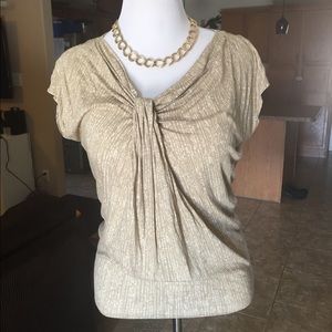 Gold asymmetric top