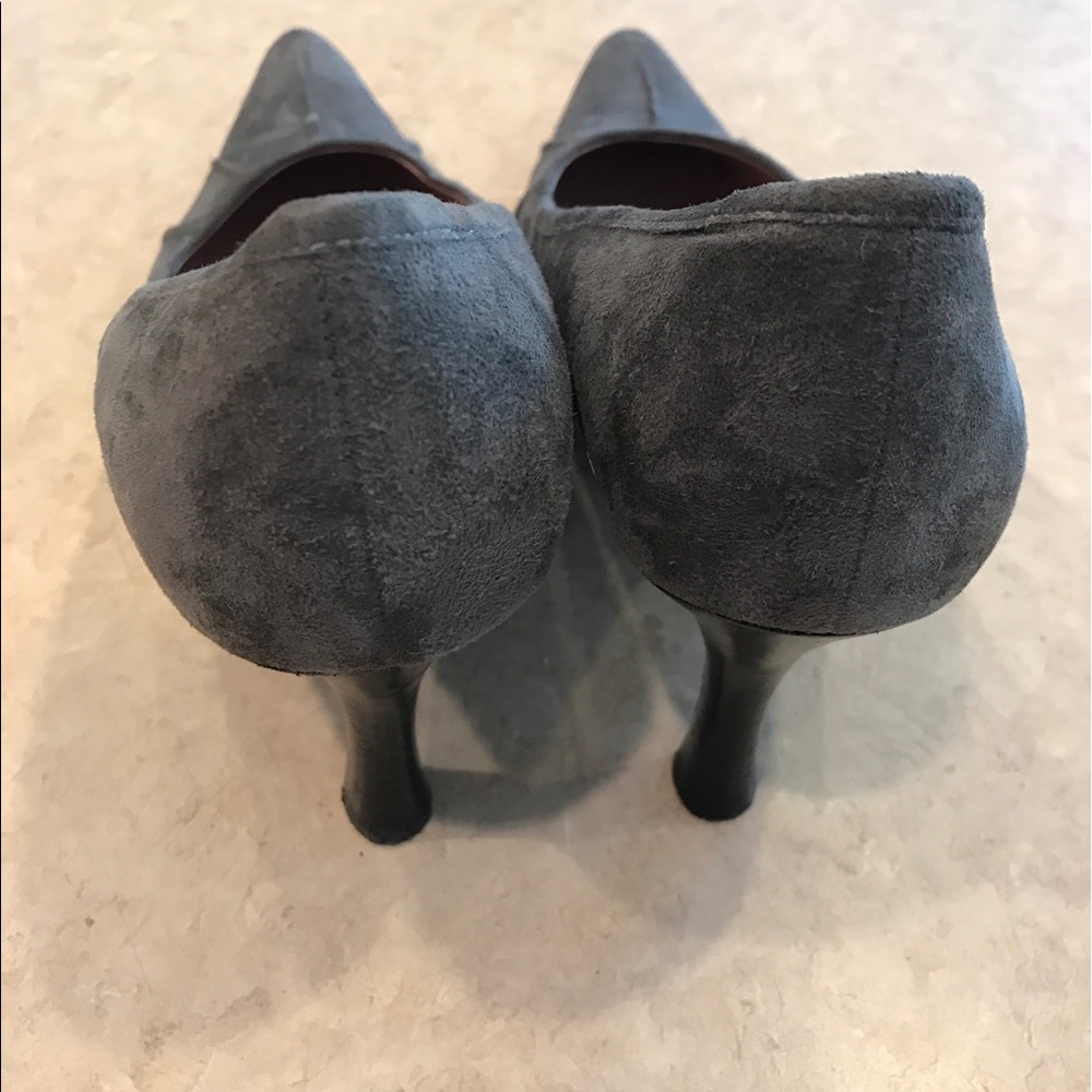 Shoes - Picture 3 of 4