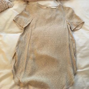 Light pink patterned top