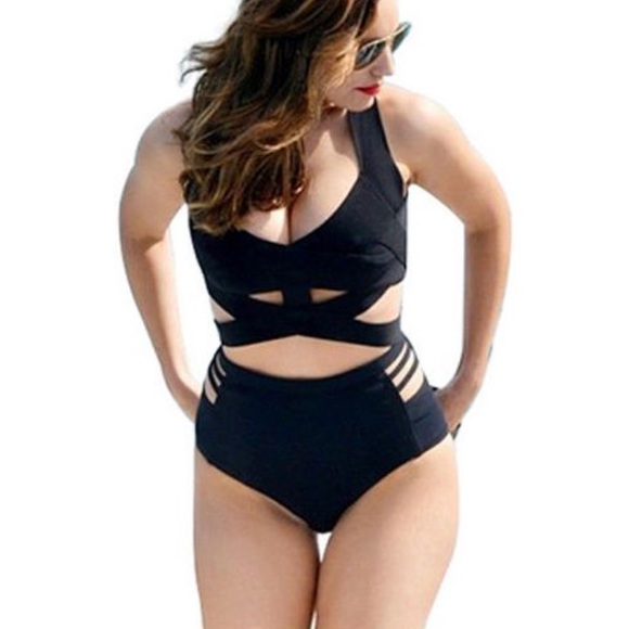 HipFinds Other - 🇺🇸 LA Bombshell Split Swimsuit 🇺🇸 1 Day Sale