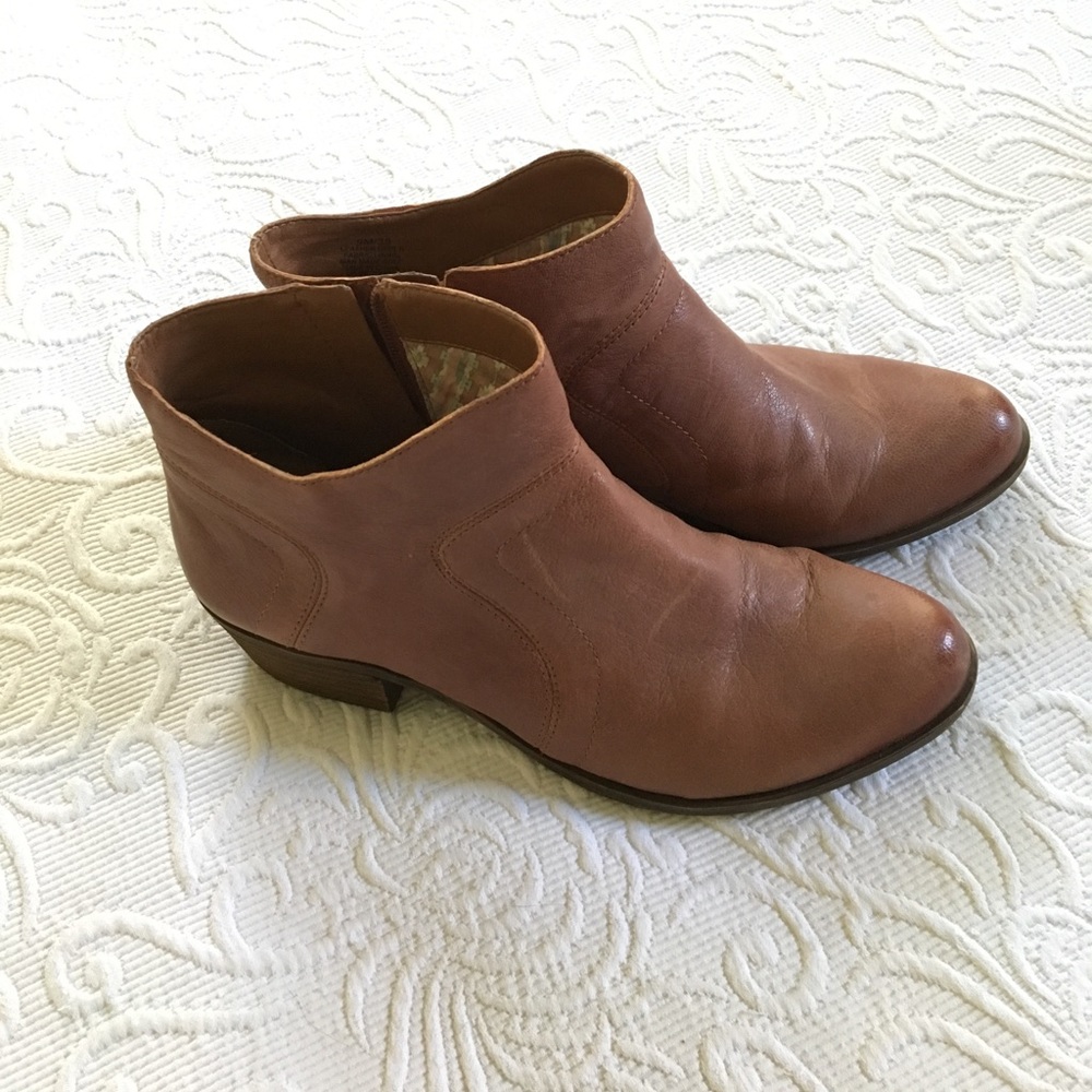 🎠Lucky Brand Ankle Booties - rosy-brown color🎠