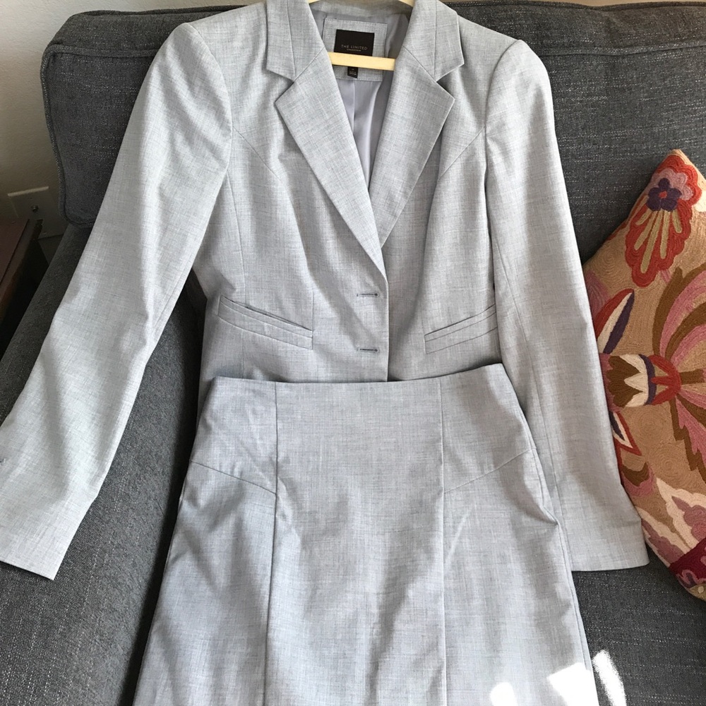 Limited suit set (skirt and jacket)