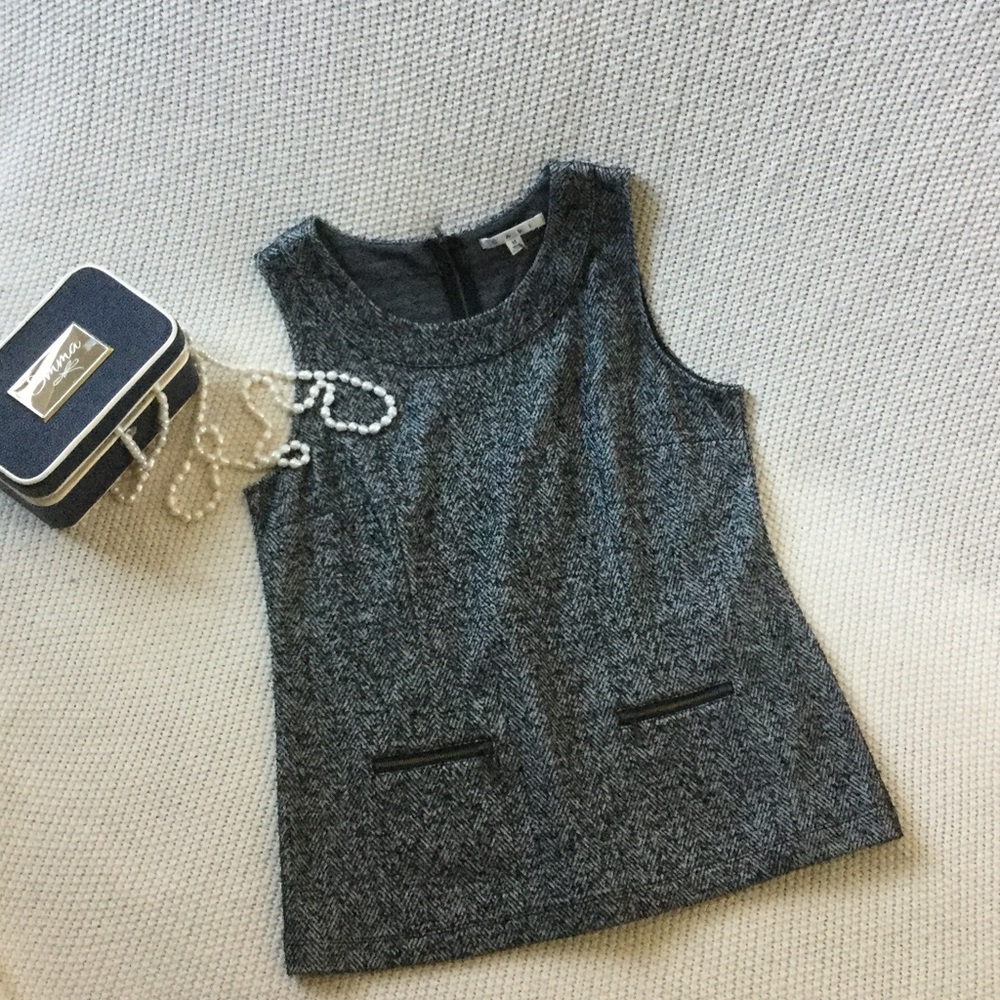 Gorgeous Herringbone Black & Grey Shell