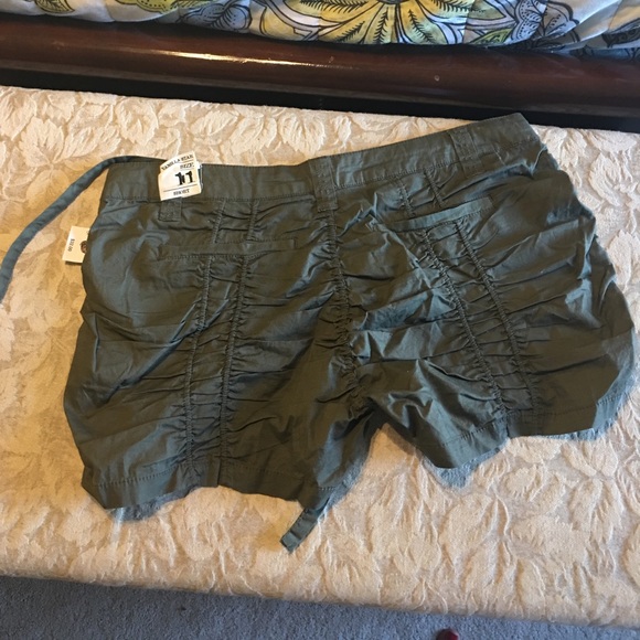 Shorts - Picture 2 of 2