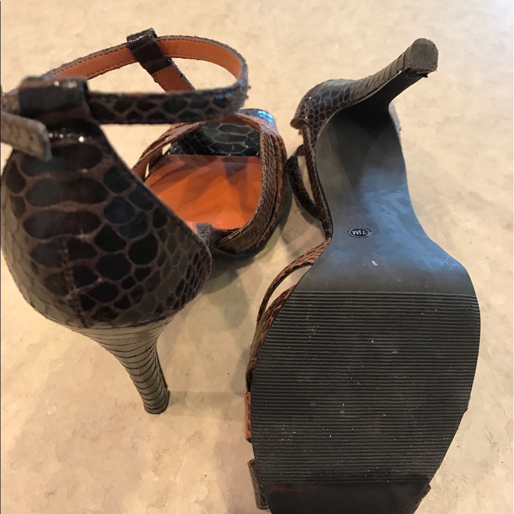 T Strap Multi Color - image 4