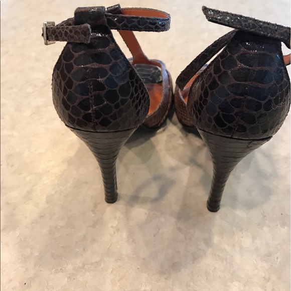 T strap multi color - Picture 3 of 4