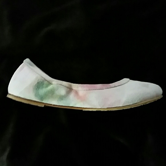 *HOST PICK* NIB Bloch Watercolor Ballet Flat Shoes - Picture 4 of 7