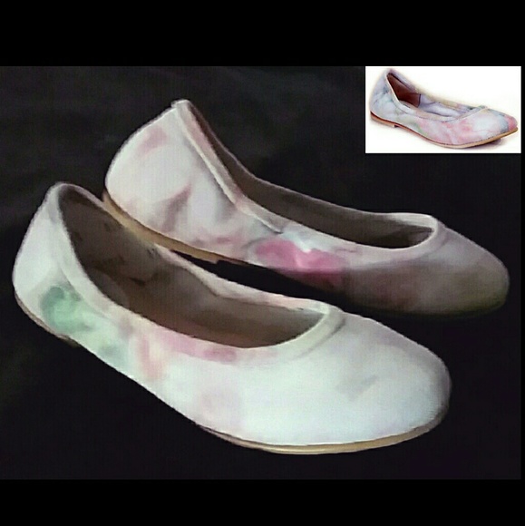 *HOST PICK* NIB Bloch Watercolor Ballet Flat Shoes - Picture 7 of 7