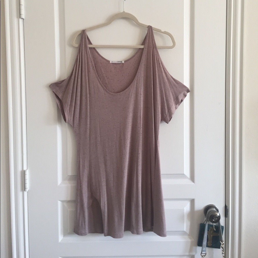 Tan speckled tunic top.