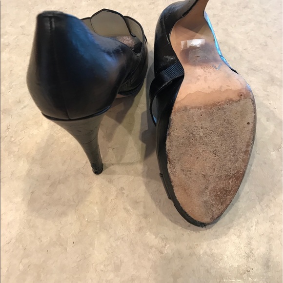 Shoes - Picture 4 of 4