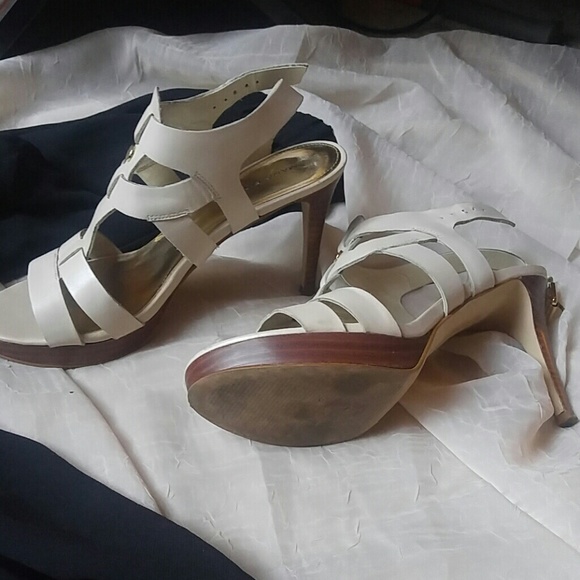 Marc Fisher Vachella platform sandals - Picture 2 of 3