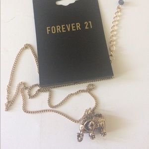 Elephant pendant necklace