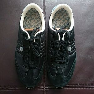 🔥🔥 $7 SALE 🔥🔥Vintage Sneaks