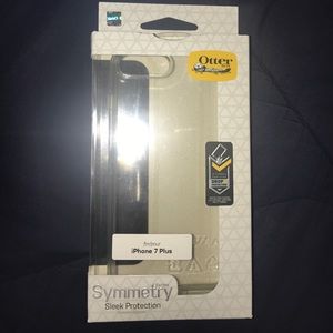 iPhone 7 plus Otter Box Case