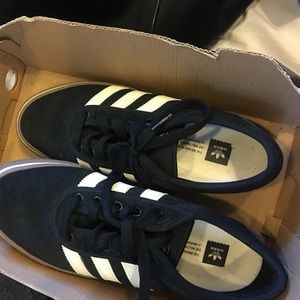 Addidas skater men shoes black and white