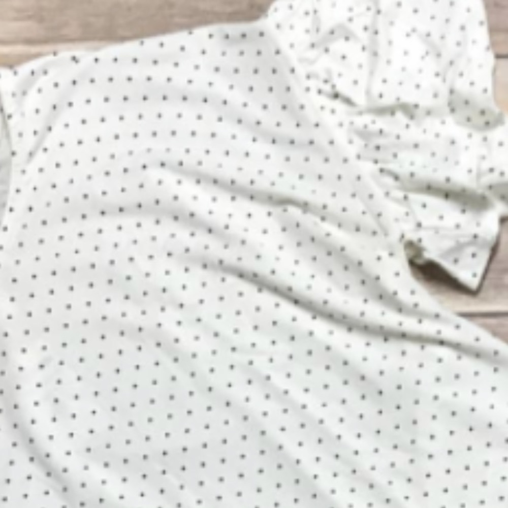 Agnes and Dora top
