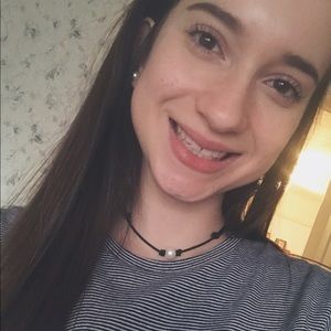 Meet your Posher, Julia