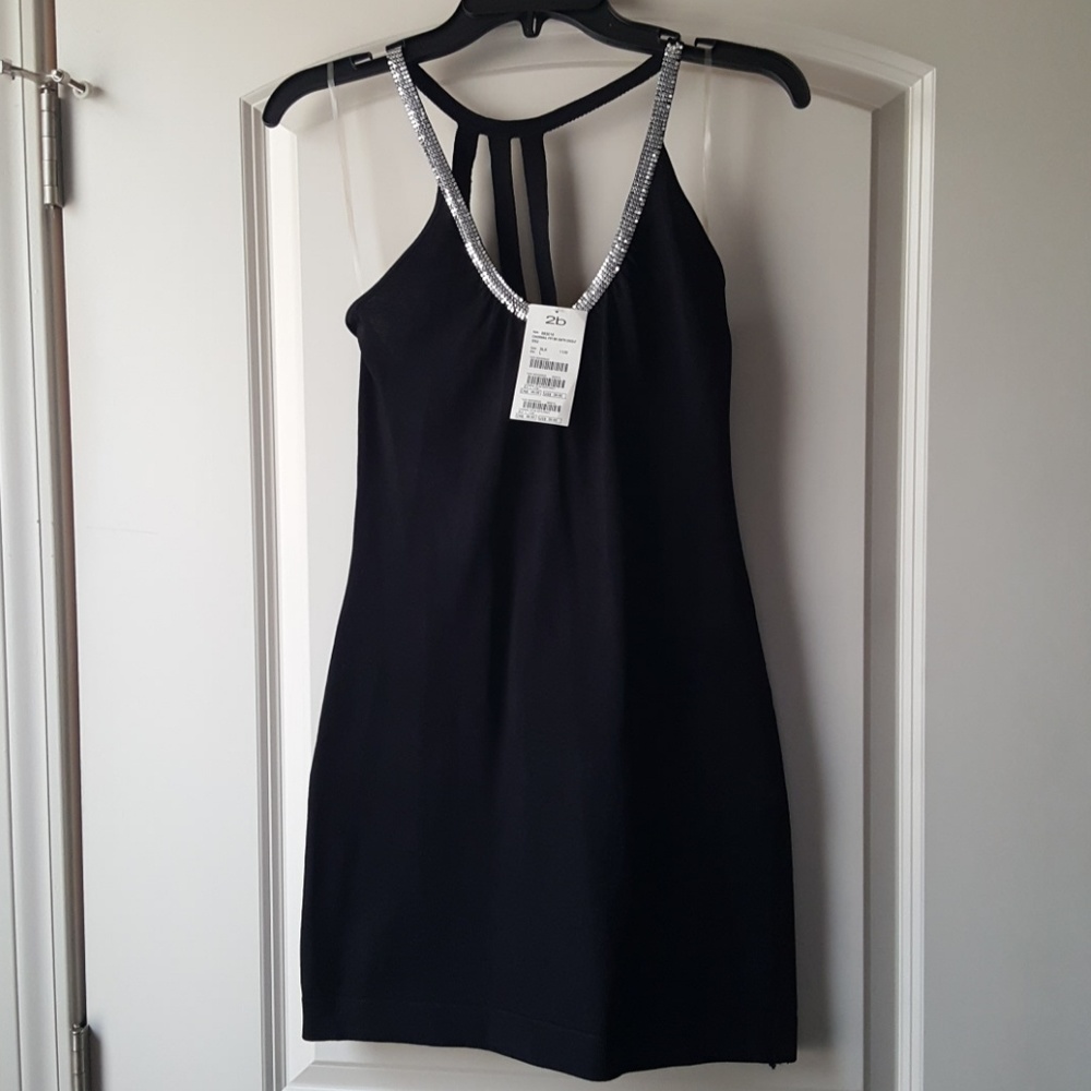 2B Bebe Chainmail Front/ Back  Dress