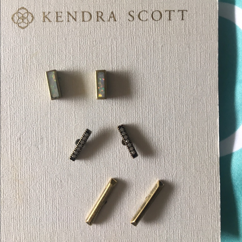 Kendra Scott White Opal/Antique Brass Studs