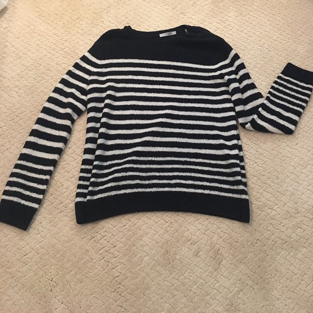Vince sweater